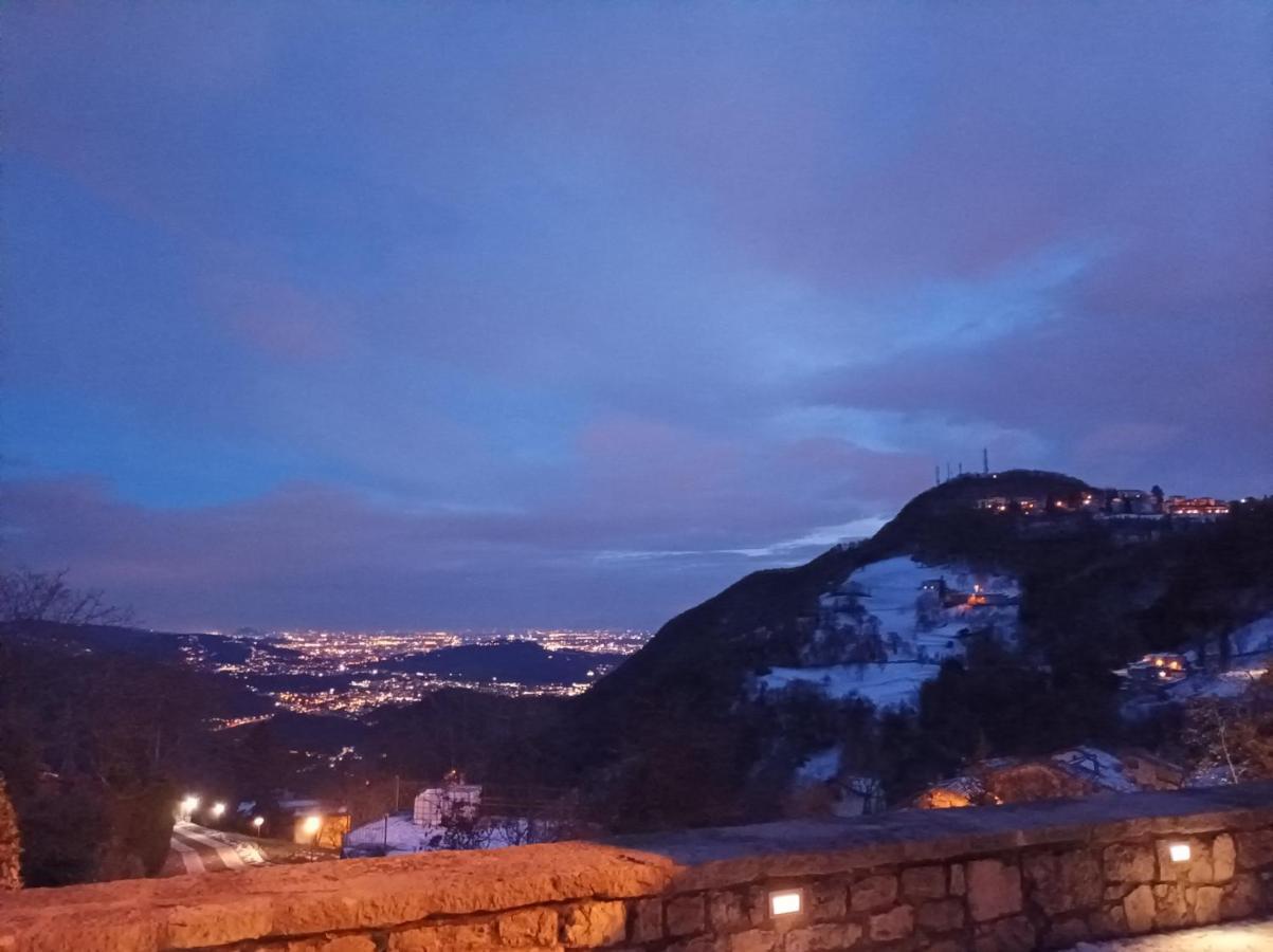 Bed and Breakfast Ca' Baetti L'Antico Borgo Roncola Екстер'єр фото