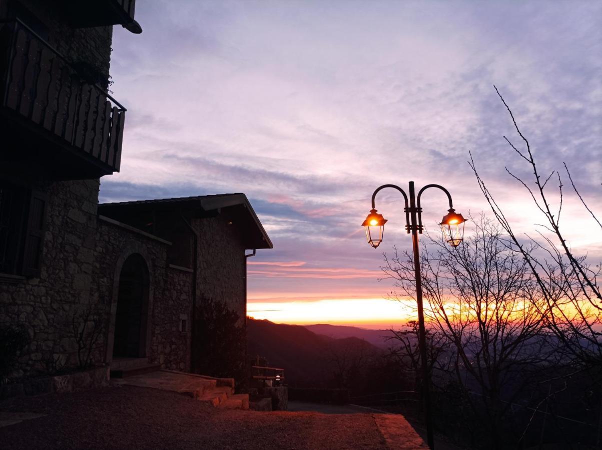 Bed and Breakfast Ca' Baetti L'Antico Borgo Roncola Екстер'єр фото