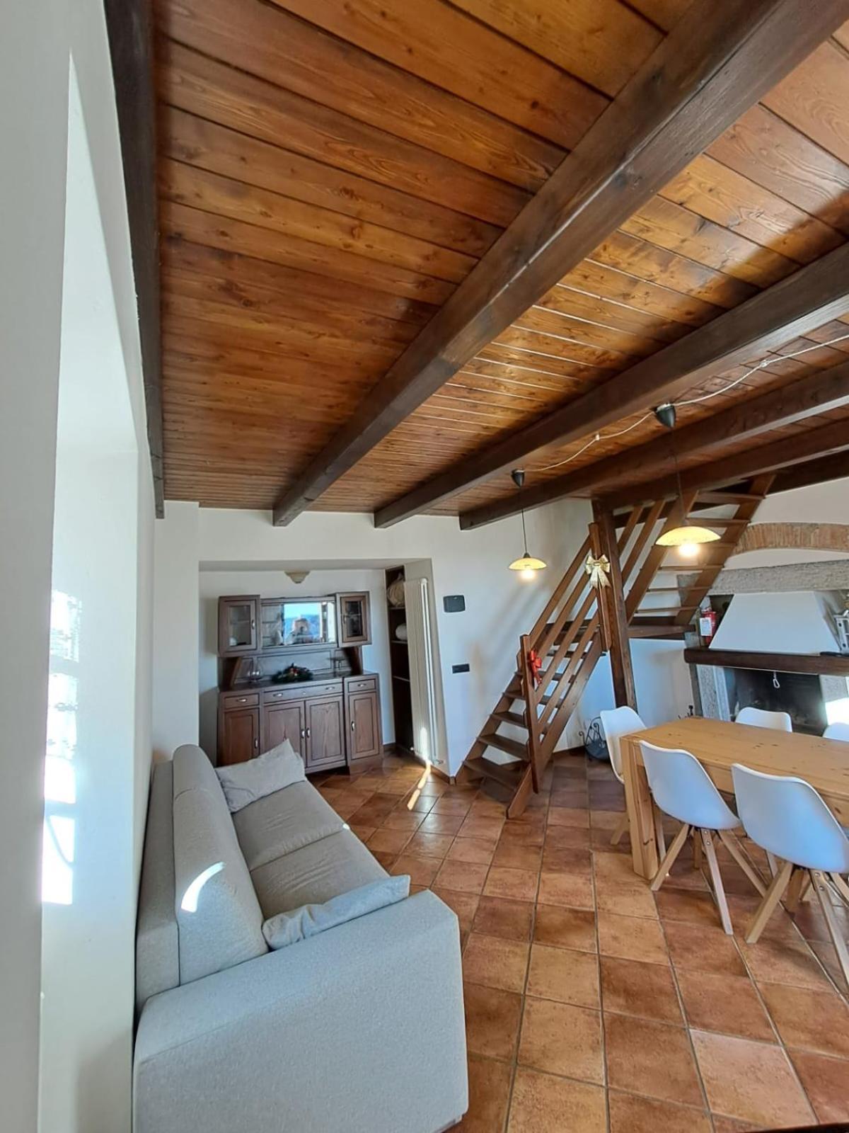 Bed and Breakfast Ca' Baetti L'Antico Borgo Roncola Екстер'єр фото