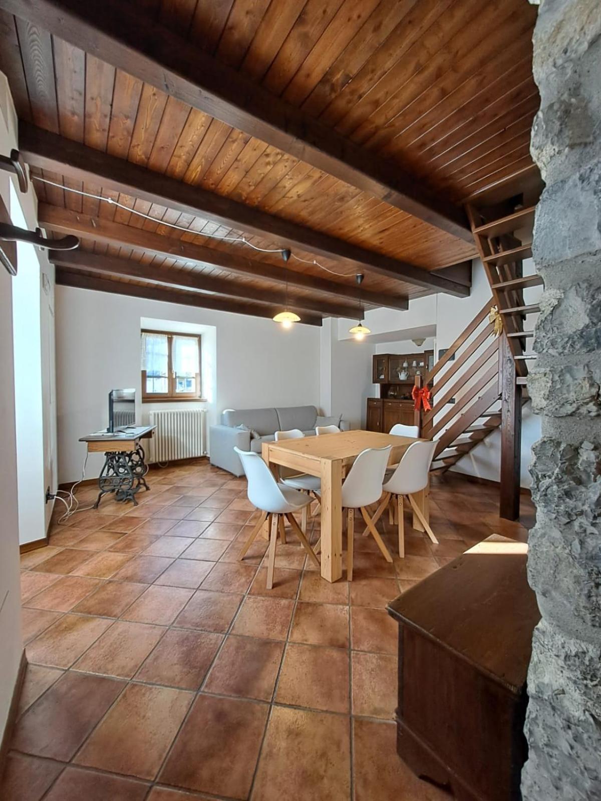 Bed and Breakfast Ca' Baetti L'Antico Borgo Roncola Екстер'єр фото