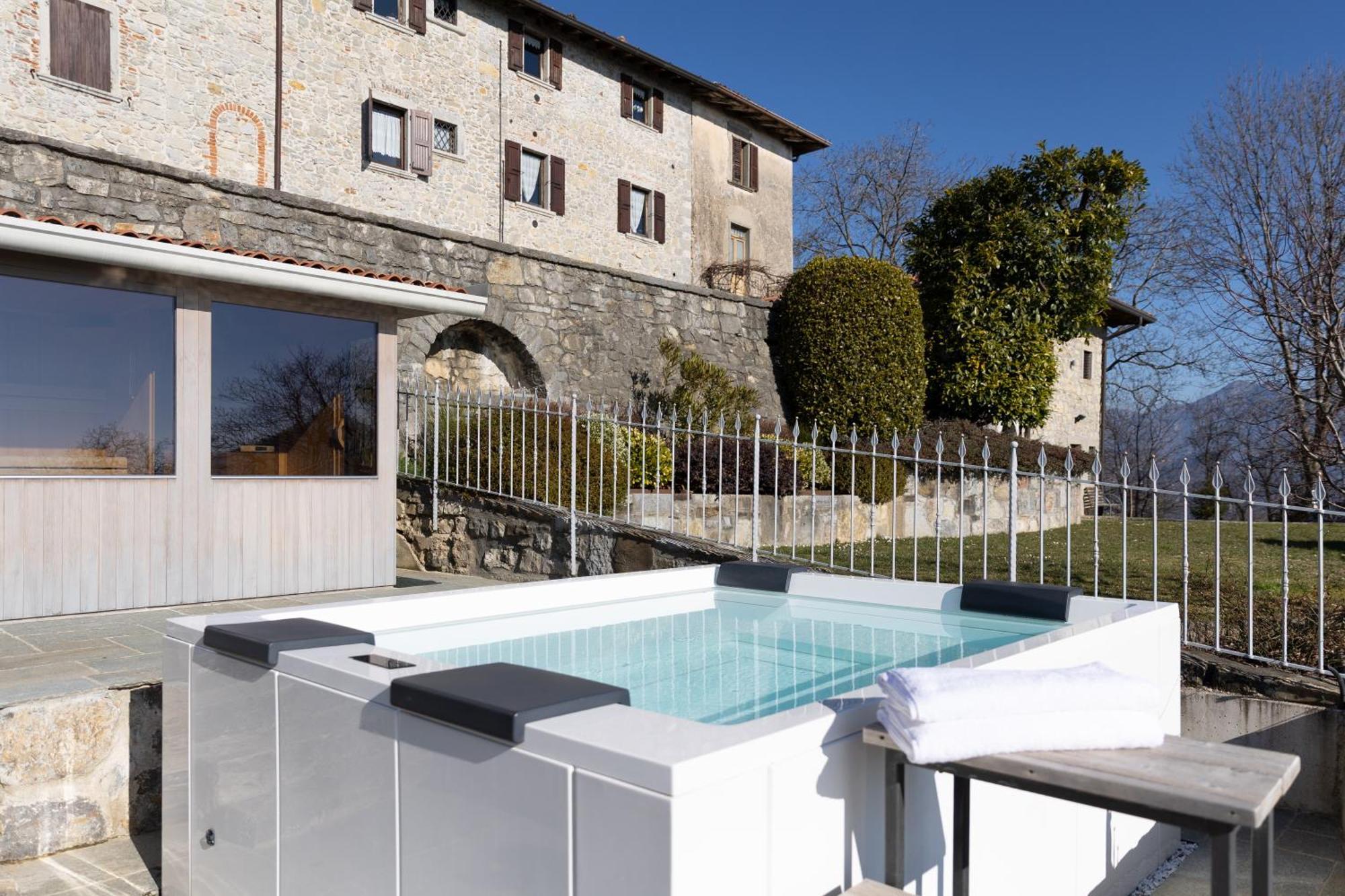 Bed and Breakfast Ca' Baetti L'Antico Borgo Roncola Екстер'єр фото