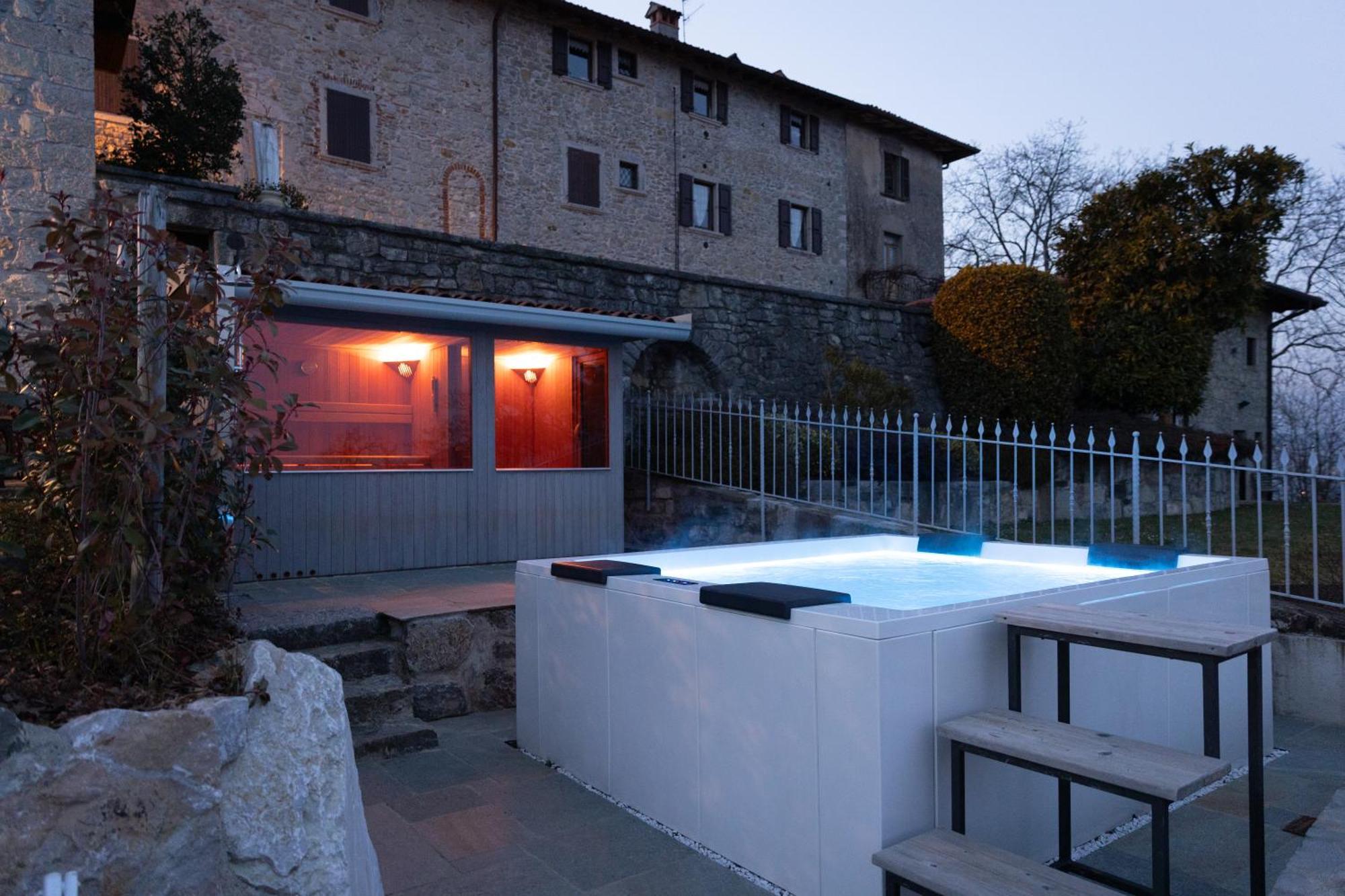 Bed and Breakfast Ca' Baetti L'Antico Borgo Roncola Екстер'єр фото
