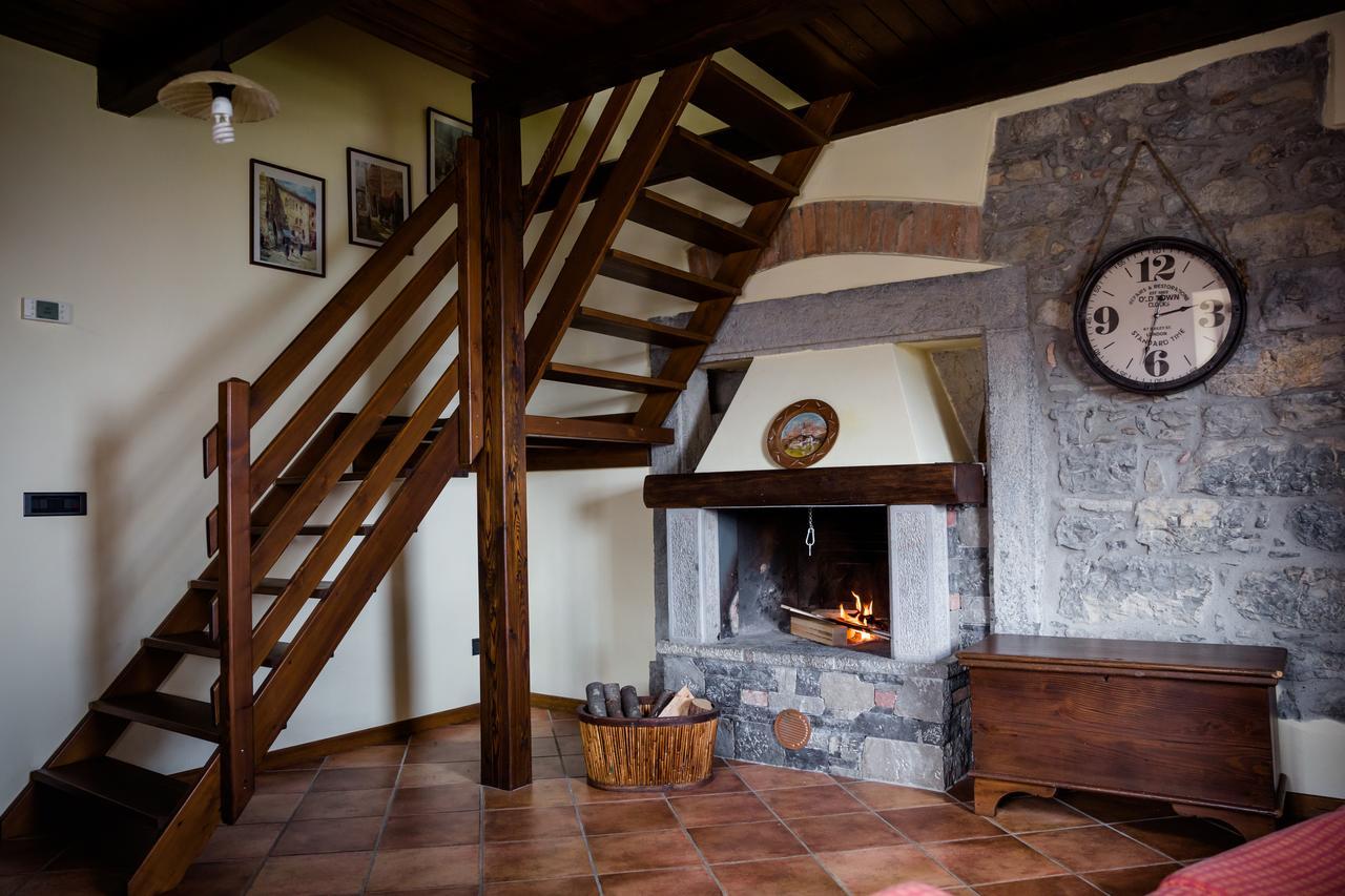 Bed and Breakfast Ca' Baetti L'Antico Borgo Roncola Екстер'єр фото