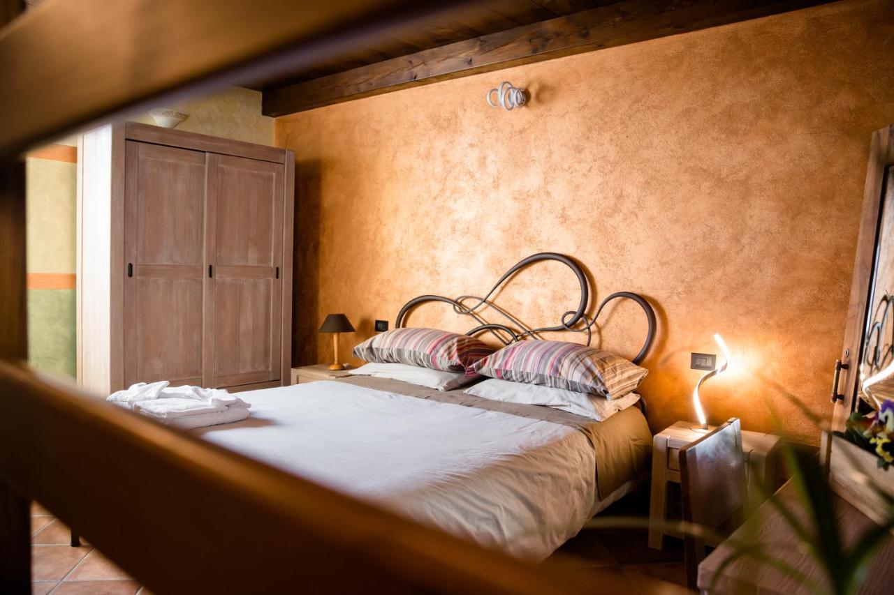 Bed and Breakfast Ca' Baetti L'Antico Borgo Roncola Екстер'єр фото