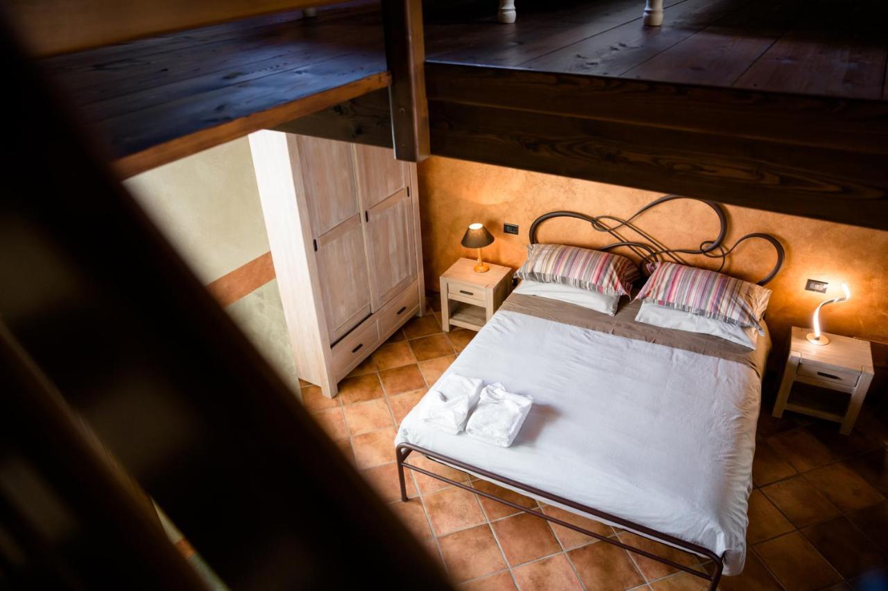 Bed and Breakfast Ca' Baetti L'Antico Borgo Roncola Екстер'єр фото