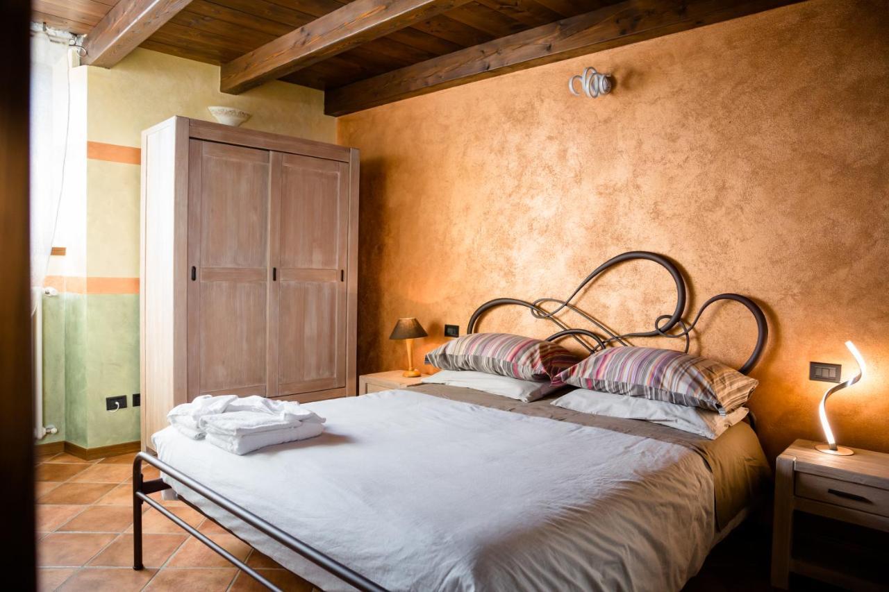 Bed and Breakfast Ca' Baetti L'Antico Borgo Roncola Екстер'єр фото